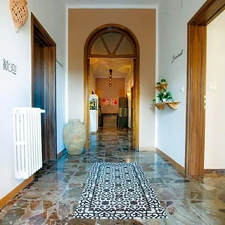Salento Inside Couette-café 4*